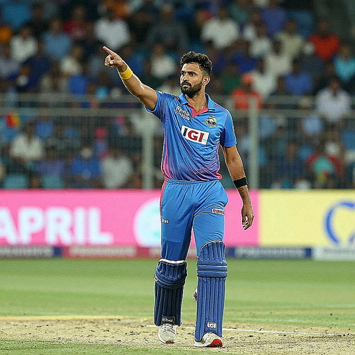 মান্ধানার হাতে ব্যাটন: জিম্বাবুয়ে সিরিজ, শোবার ঘরের হিসাব আর এক অধিনায়ক-উত্তরাধিকারের গল্প
