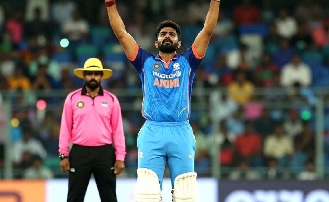 ধনঞ্জয়া ডি সিলভার অধিনায়কত্ব ছাড়া: শ্রীলঙ্কার আসল ফাটল সিলেটের সেঞ্চুরিতে নয়, বাইরের মাঠে