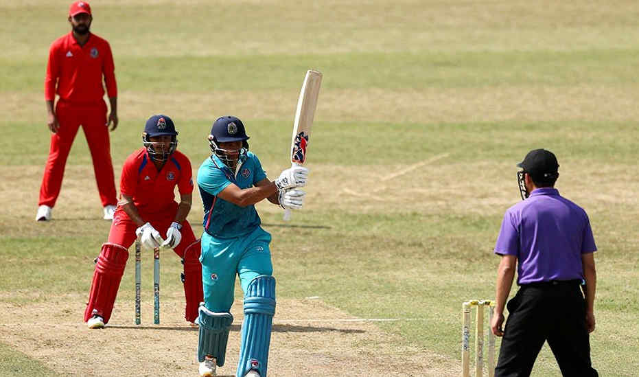 টাইমড আউট: এক হেলমেট স্ট্র্যাপে ভেঙে গেল ১৪৬ বছরের নীরবতা